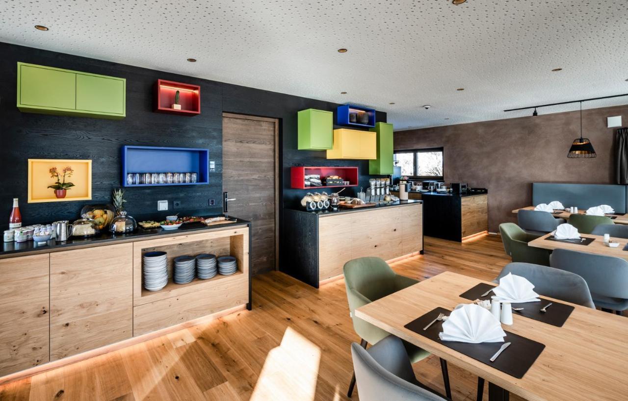 מרנזה Aparthotel Panorama Living Dolomites מראה חיצוני תמונה