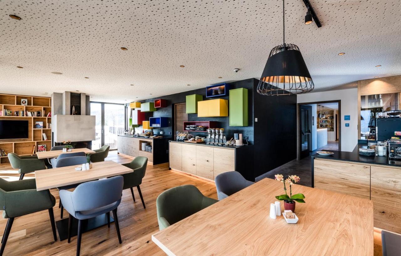 מרנזה Aparthotel Panorama Living Dolomites מראה חיצוני תמונה